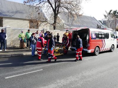 Bestuurder wat botsing veroorsaak onbekend