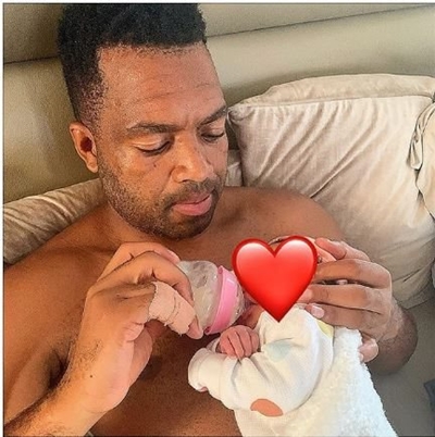 Khune warms social media with first picture of his baby