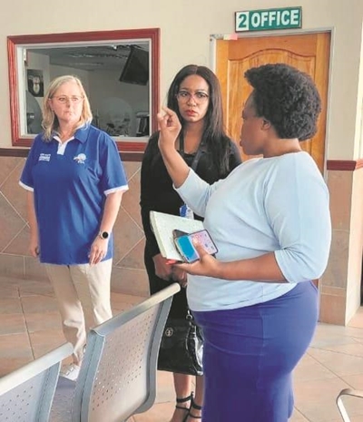 DA top brass take local Home Affairs to task