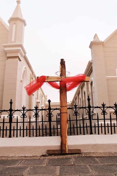 Easter lockdown