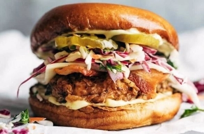 Crispy orange chicken burgers with green chilli slaw