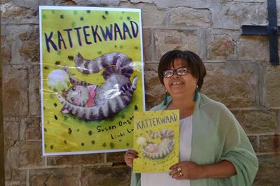 Onderwyseres se kinderboek op die rakke