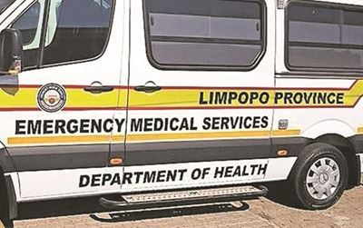 Ambulance crew, patients robbed on N1 after vehicle drives over spikes