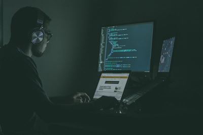 Biden and tech bosses talk cybersecurity after ransomware attacks