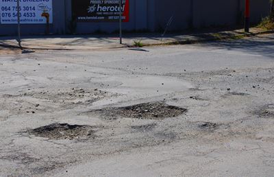 Slaggate net waar jy ry in Oudtshoorn