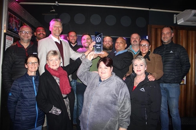 Du Plessis Motors bags dealer of the year award