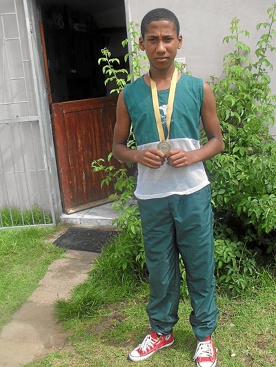 Laerskool maak geskiedenis
