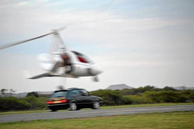 Weereens 'n motor op aanloopbaan