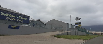 Tekkie Town head-office to move to CBD