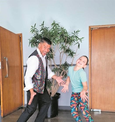 Magic fundraiser for dancer Aurora