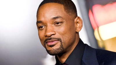 Will Smith hit over head with computer box