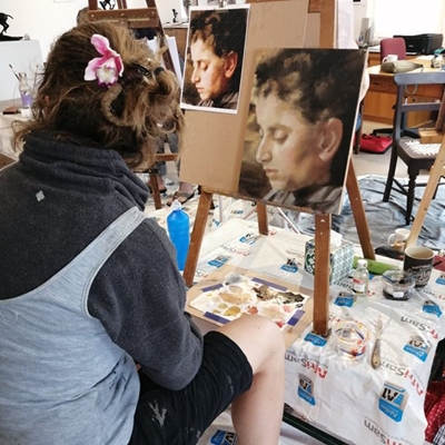 Artists enjoy painting course 