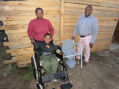 Good Samaritan donates new wheelchair