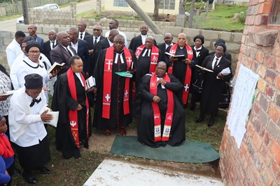 Church opening brings religious leaders from across country