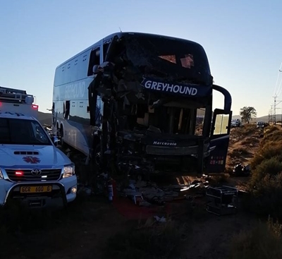N1 closed: Crash involves Greyhound bus