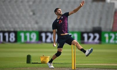Winning the toss not the key to T20 success, says England's Wood