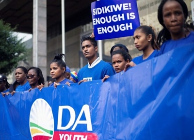 DA party picks veteran Steenhuisen as interim leader