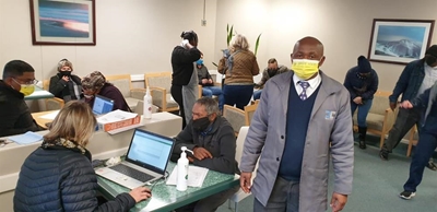 800 daag op vir inenting by Mediclinic Geneva