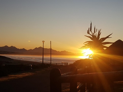 Sonopkoms in Hartenbos