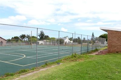 From tennis court to multi-sport facility
