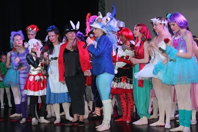 Alice takes Arts by storm