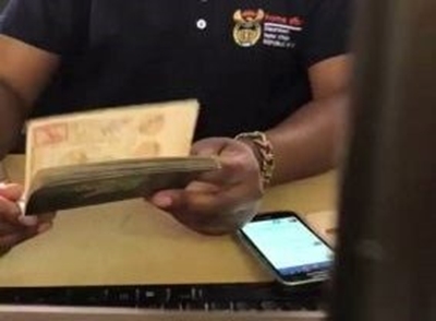 Swiss pensioner scammed out of R13,500 at Pretoria home affairs