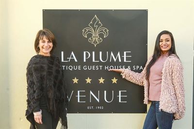 La Plume gekies vir Absa- embleem bekendstelling