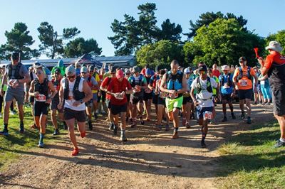 Runners brave mountain trail on New Year’s day 
