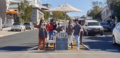 Plett restaurants plead for action