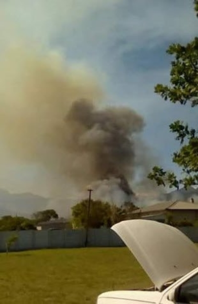 Veld fire in Karatara