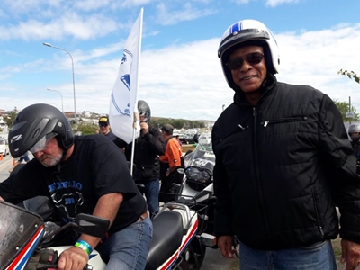 Buffalo Rally mass ride