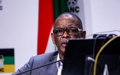 Magashule supporters out in force ahead of Bloem court appearance for