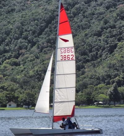 David Laing leads double-handed race