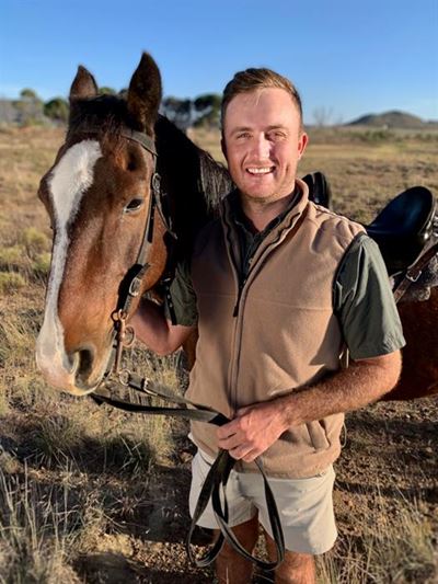 Opregte Karoo-kêrel is opsoek na sy trouvrou