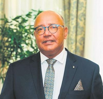 Christo (60) vier vandag sy '15de'