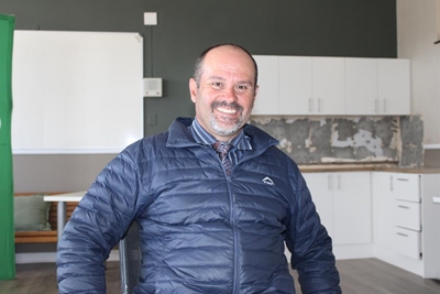 Skole loop deur onder inbrake