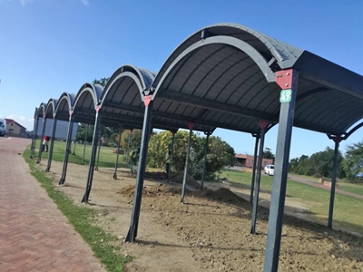 Trading stands set up in Pacaltsdorp