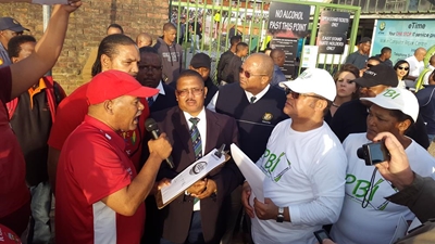 Betoging gehou vir 'minder wit' rugby