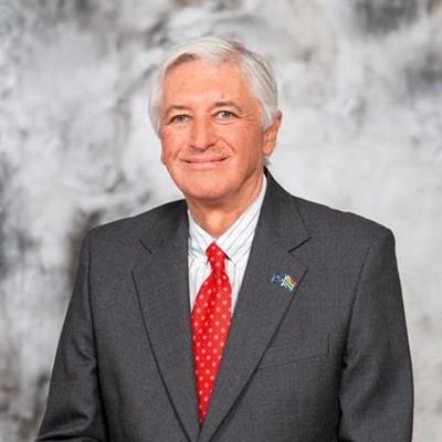 Mayor defends virtual meetings