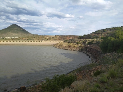 Water crisis top priority