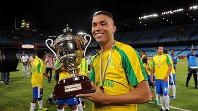 Brazilians edge Ajax to move four clear