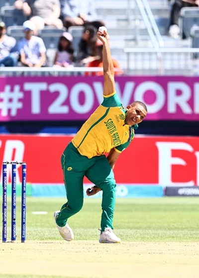 ODI debut for Ottniel Baartman