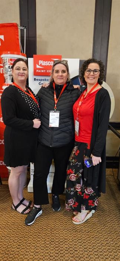 Oudtshoorn se eie kleurfluisteraar