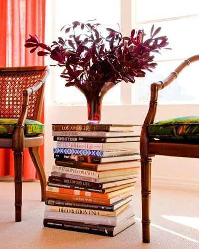 Store and display your books
