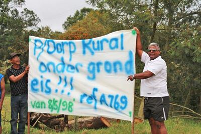 Land claimants turn to premier for help
