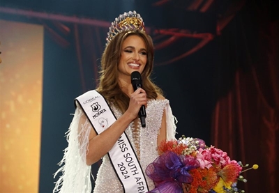 Oudtshoorn’s Miss SA embodies ‘if you can dream it, you can achieve it’  