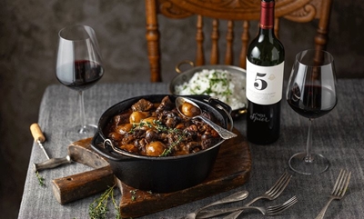 Impress your family with beef, bacon and mushroom potjie