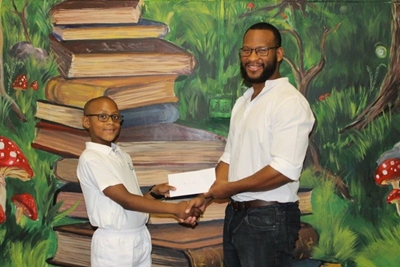 Union donates to foundation for the deaf