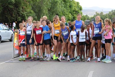135 atlete wys hul staal in Klein-Karoo-straatmyl
