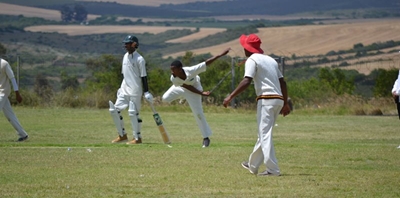  United-krieketklub speel vir oorlewing